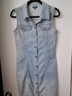 Bebe Light Blue DENIM Full Length Dress, P to P 16.5, Length 44.50. Perfect Cond